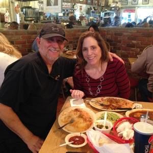 Meet your Posher, Leslie